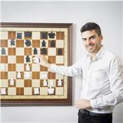 Maestro Internacional con gran experiencia como entrenador ofrece clases de ajedrez presenciales y online